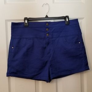 NWOT Button Up High Waist Short